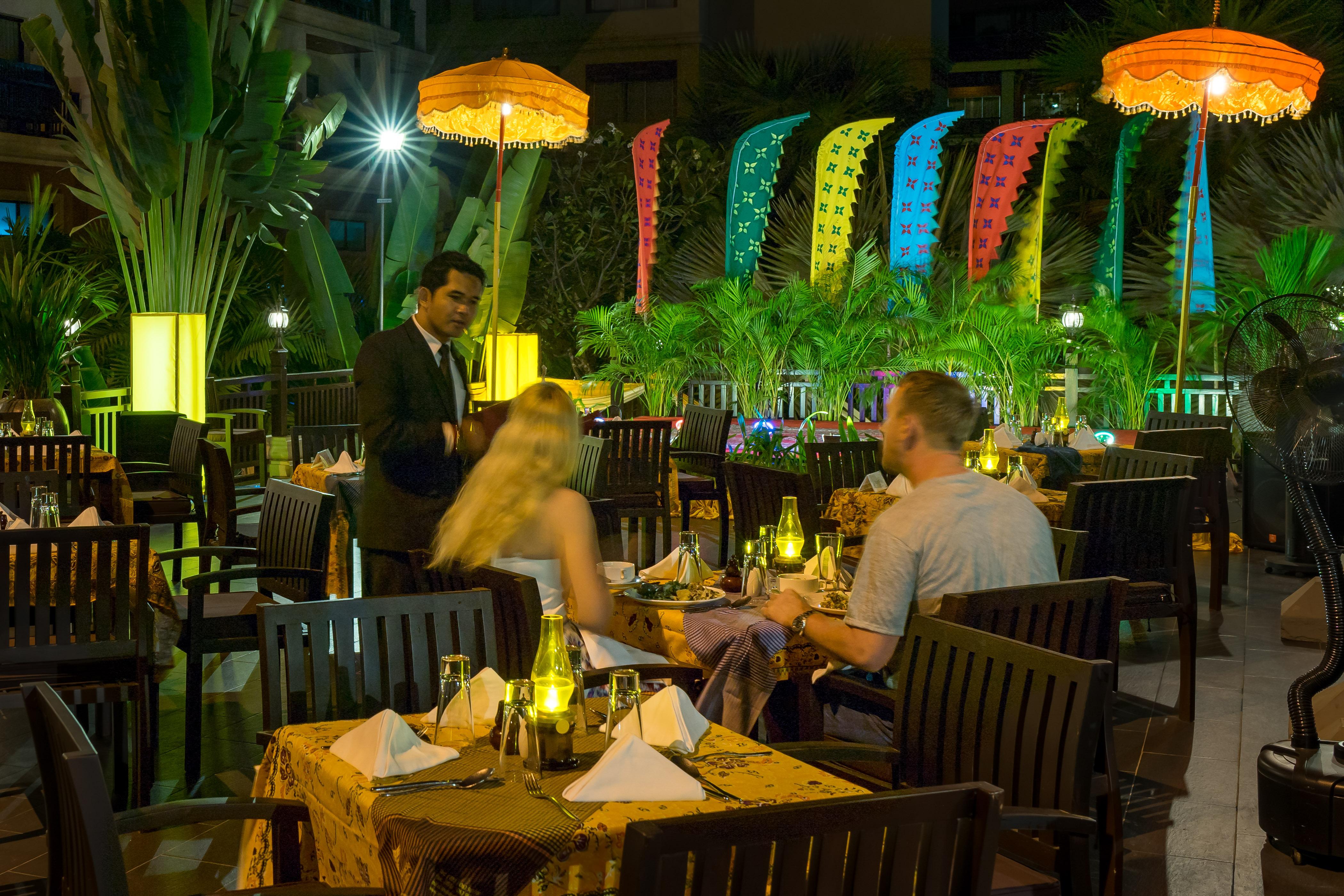 Angkor Miracle Resort & Spa Siem Reap Buitenkant foto